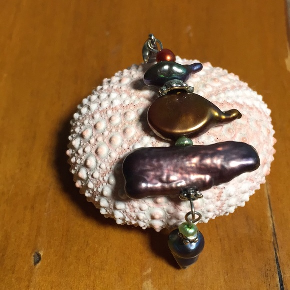 Freshwater pearl balanced pendant - Picture 1 of 3